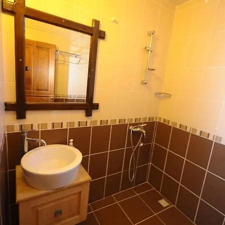 Hotel Koyevi 3*